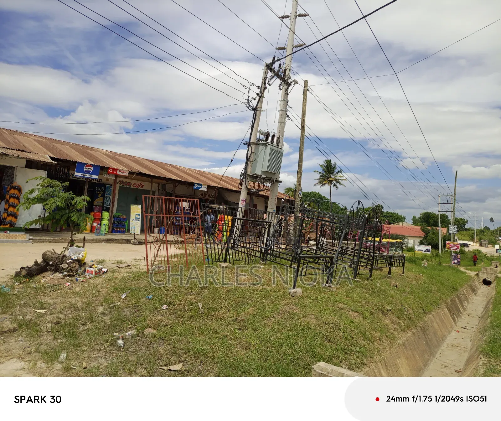 Eneo La Kibiashara Sqmita 1200 Linauzwa Ml 170 Pugu Kigogo. in Ukonga
