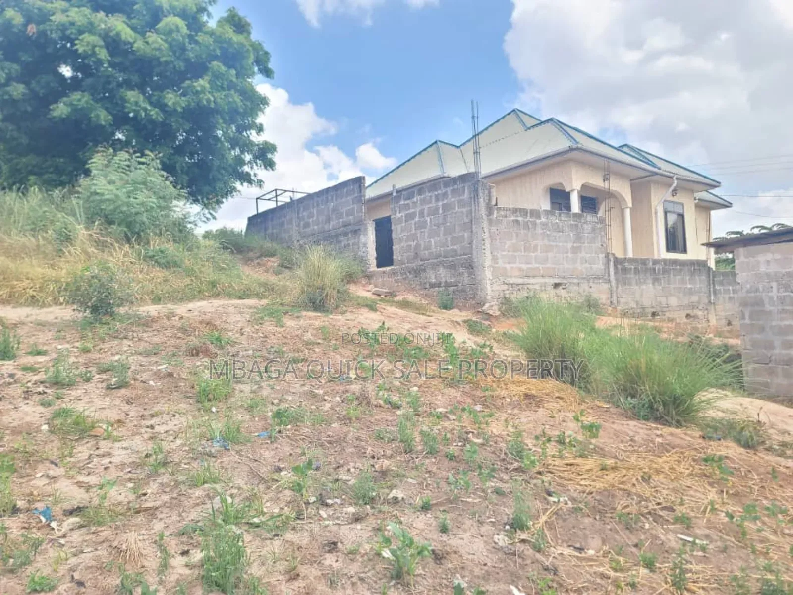 Plot for Sale TSH 12 Million at Kimara Temboni Area SQM 300 in Kimara