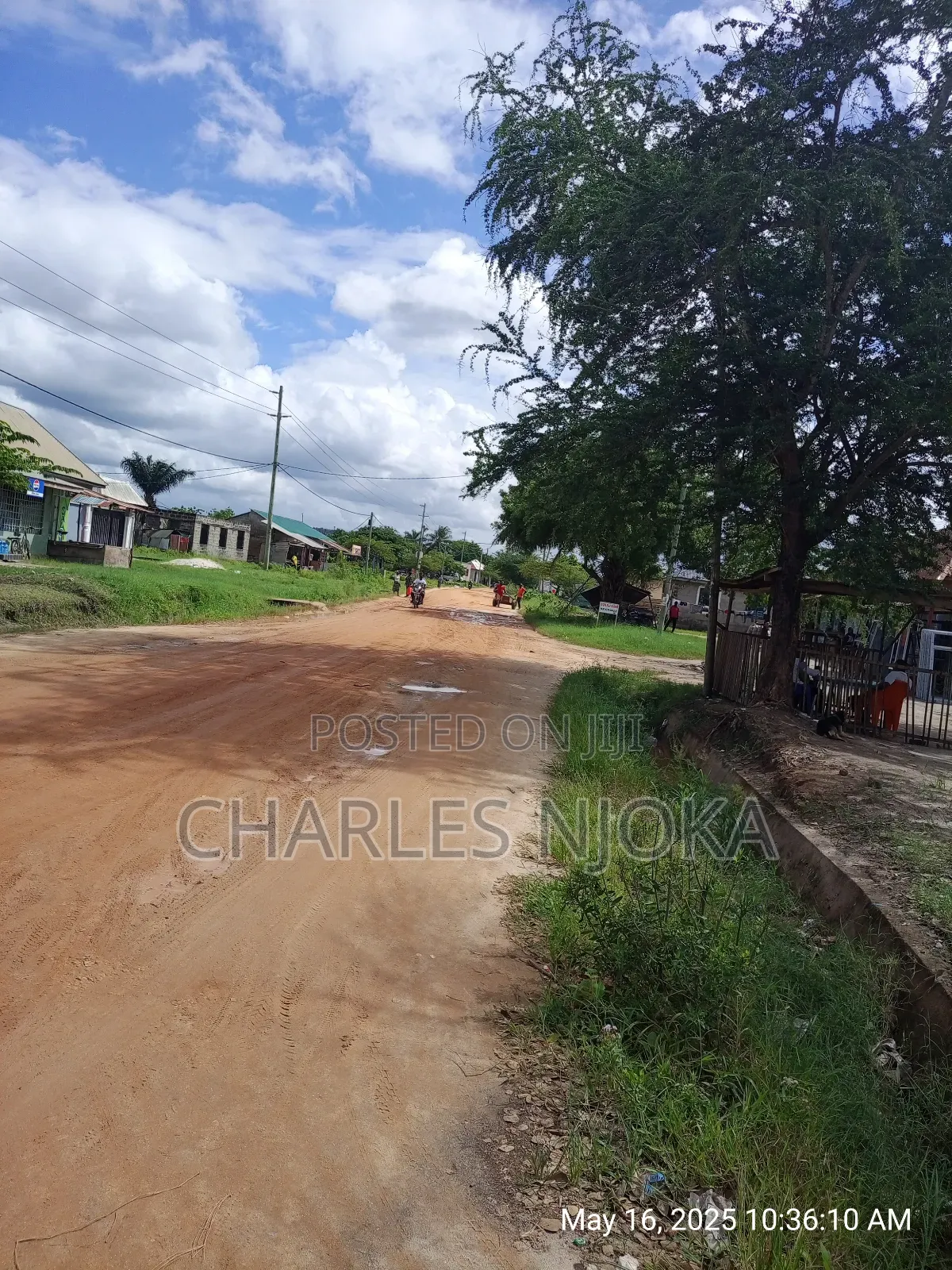 Kiwanja Sqmita 225 Kinauzwa Milion 6.5 Majohe Rada in Ukonga
