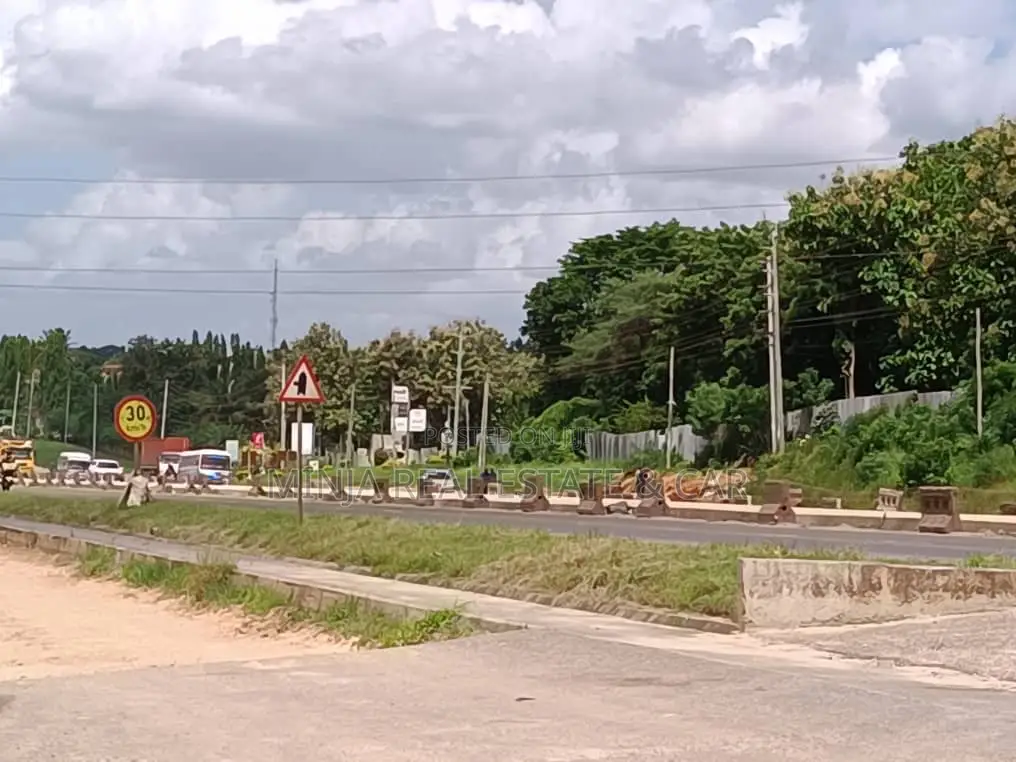 Plot for Sale Mbezi Juu Near Mbuyuni in Mbezi Beach