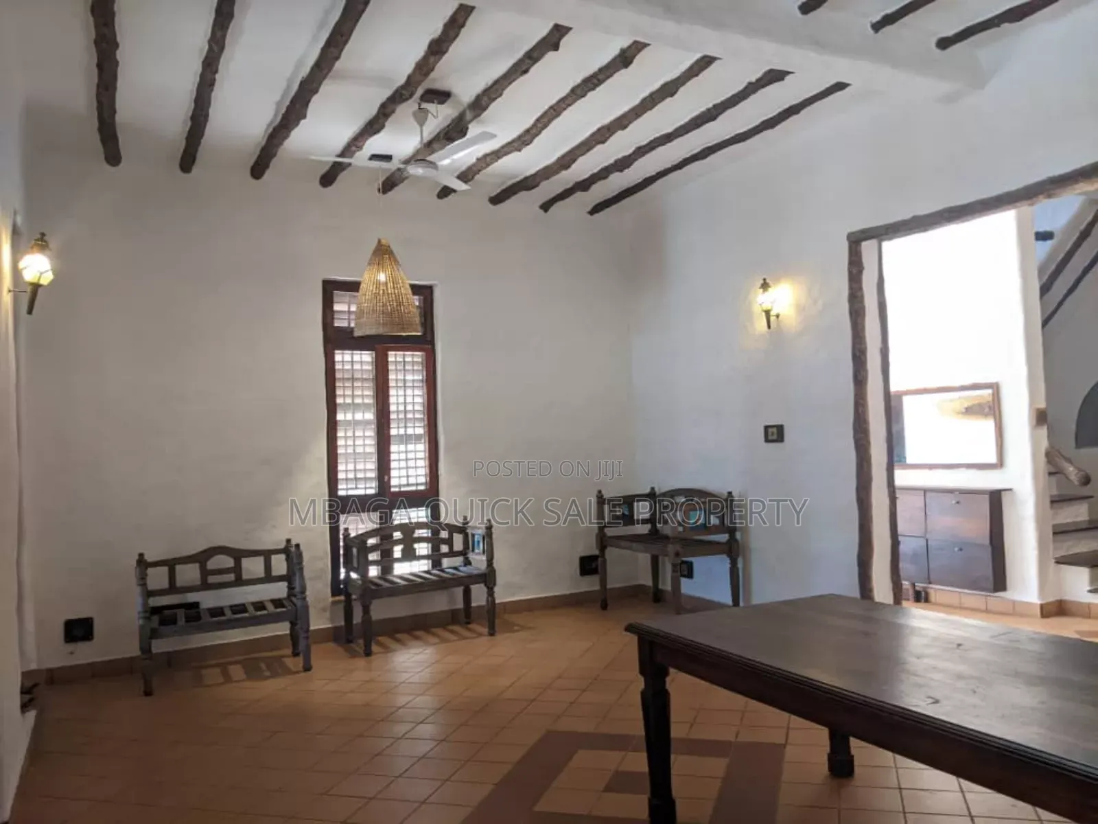 5bdrm House in Mbez Beach, Mbezi for sale in Mbezi