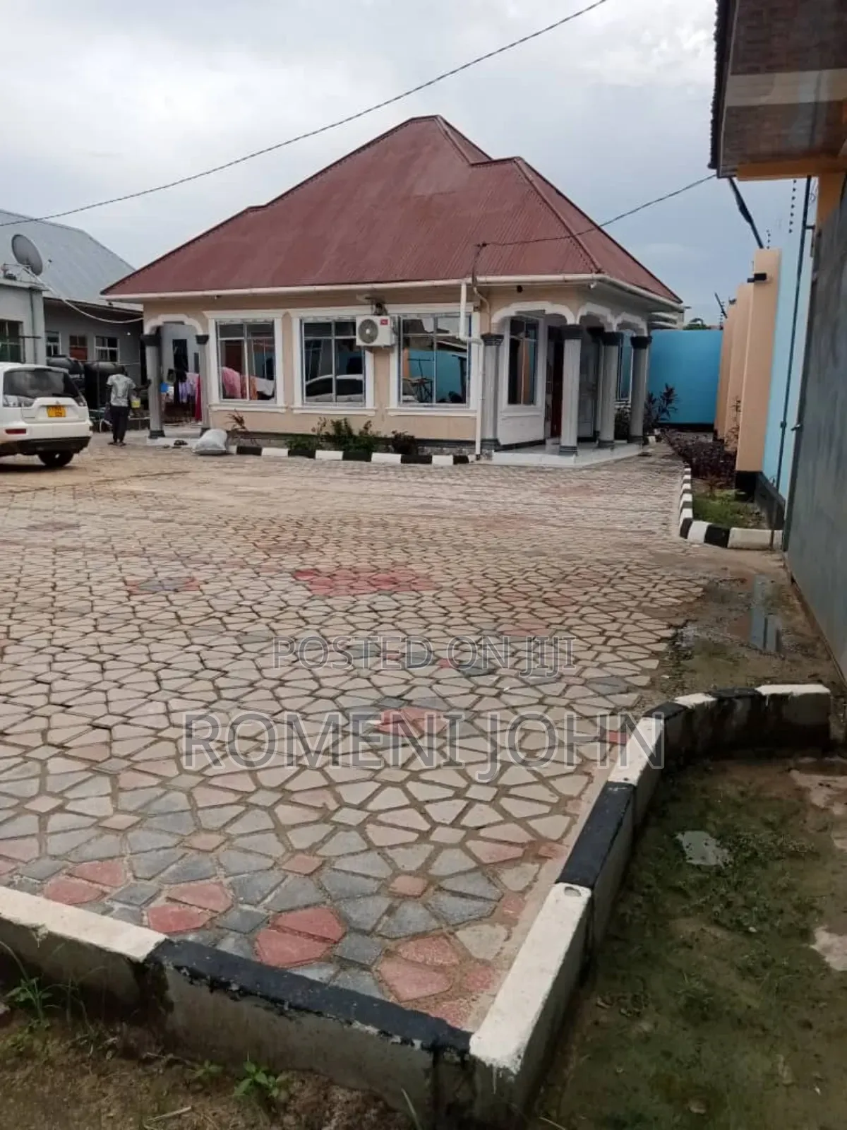 11bdrm Apartment in Tanzania Daresalaam, Ilala for sale in Ilala