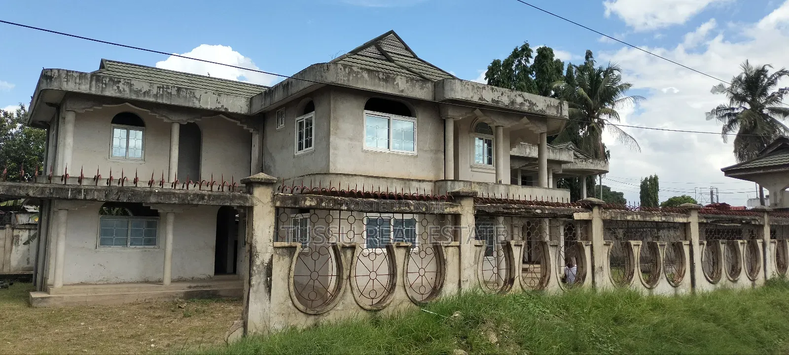 Mini Flat in Mbezibeach Shule for sale in Mbezi Beach