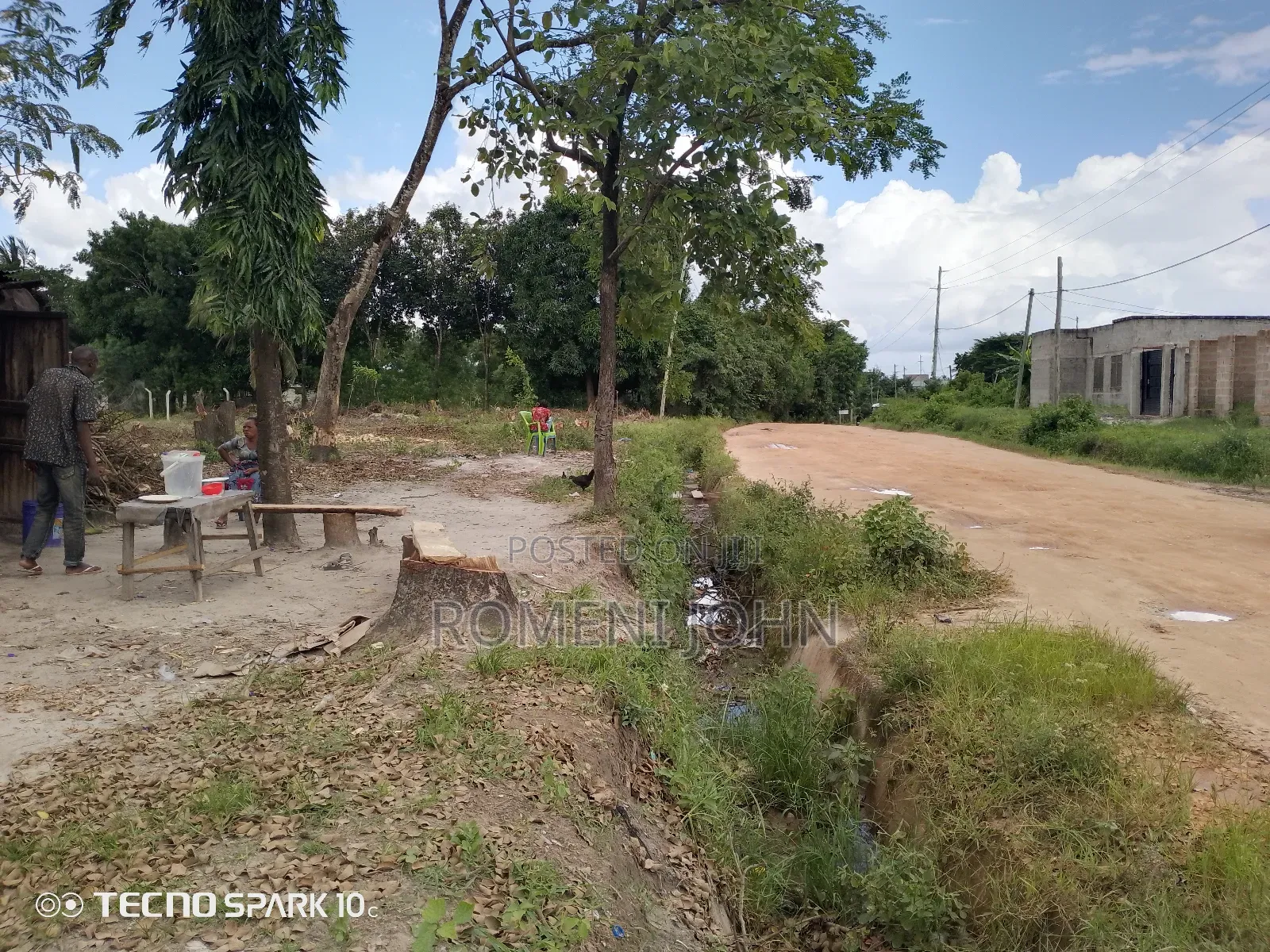 Kiwanja Sqmita 200 Kinauzwa Milioni 5.9 Ukonga Majohe Rada. in Ilala