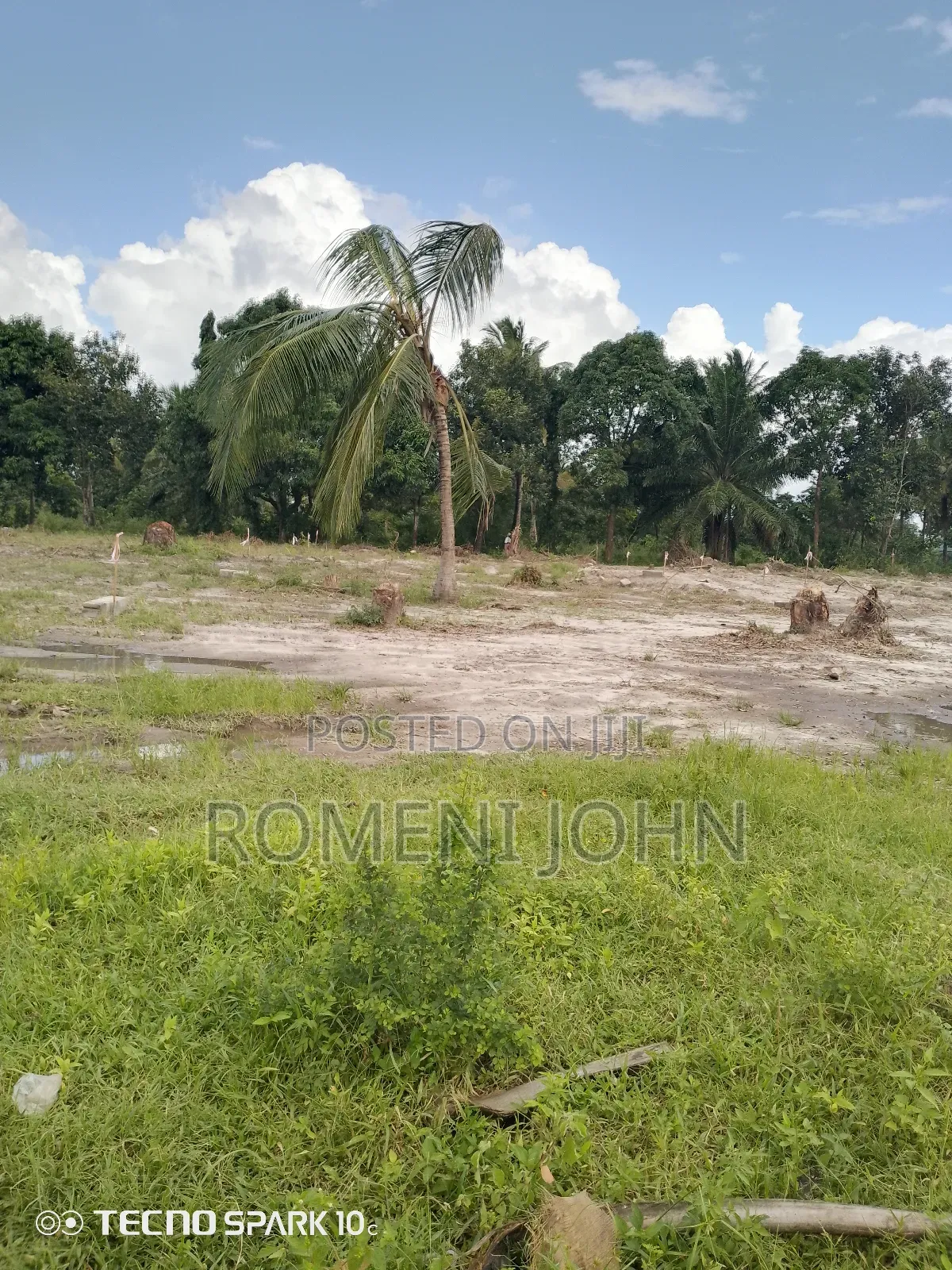 Kiwanja Kinauzwa Milioni 5.4 Ukonga Majohe Rada. in Ilala