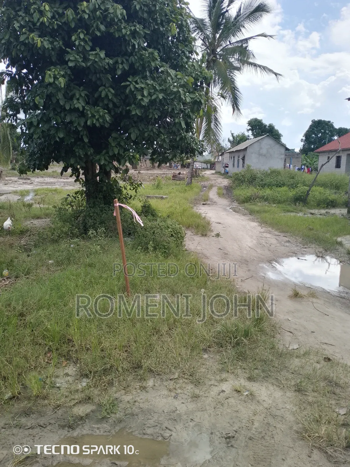 Kiwanja Kinauzwa Milioni 5.4 Ukonga Majohe Rada. in Ilala