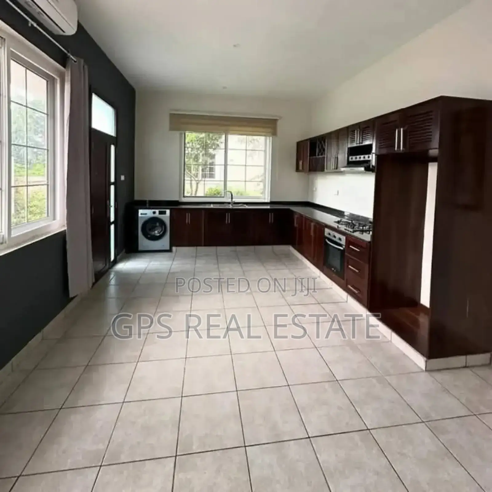 3bdrm House in Bahari Beach, Kinondoni for sale in Kinondoni