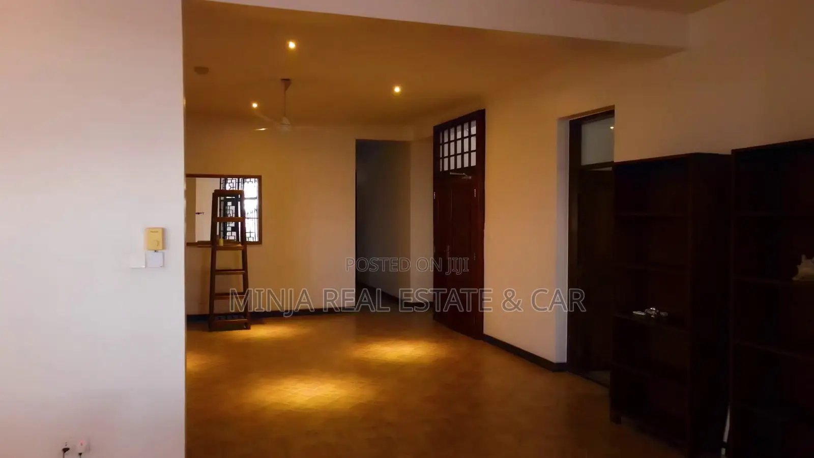 10bdrm House in Mbezi Beach for sale in Mbezi Beach