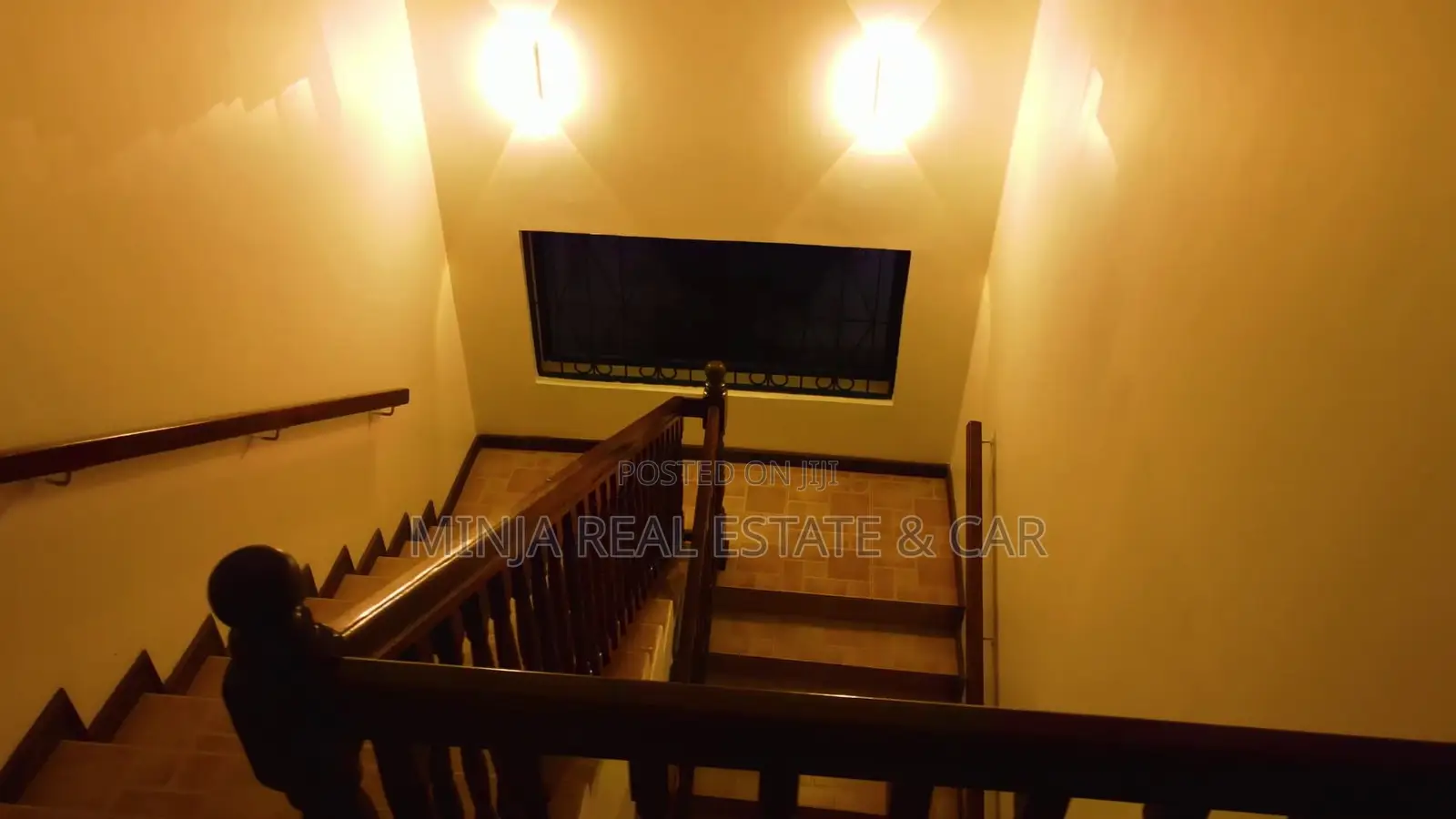 10bdrm House in Mbezi Beach for sale in Mbezi Beach