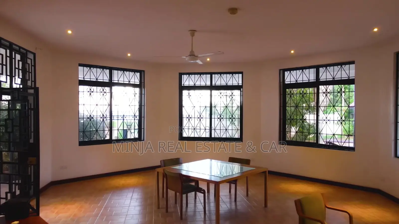 10bdrm House in Mbezi Beach for sale in Mbezi Beach