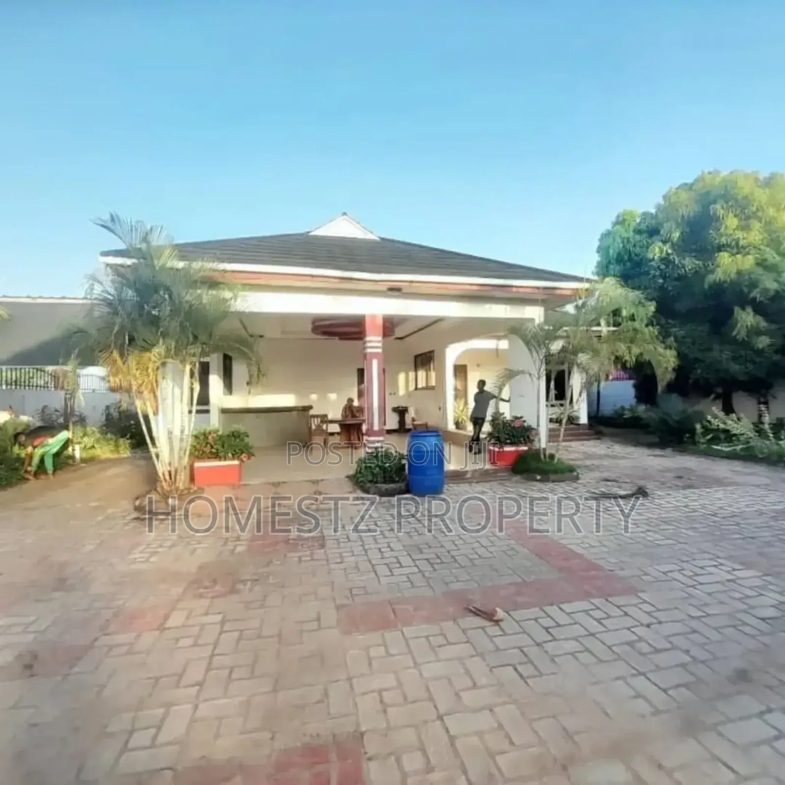 Furnished 3bdrm House in Kibada Chekechea, Kigamboni for sale in Kigamboni