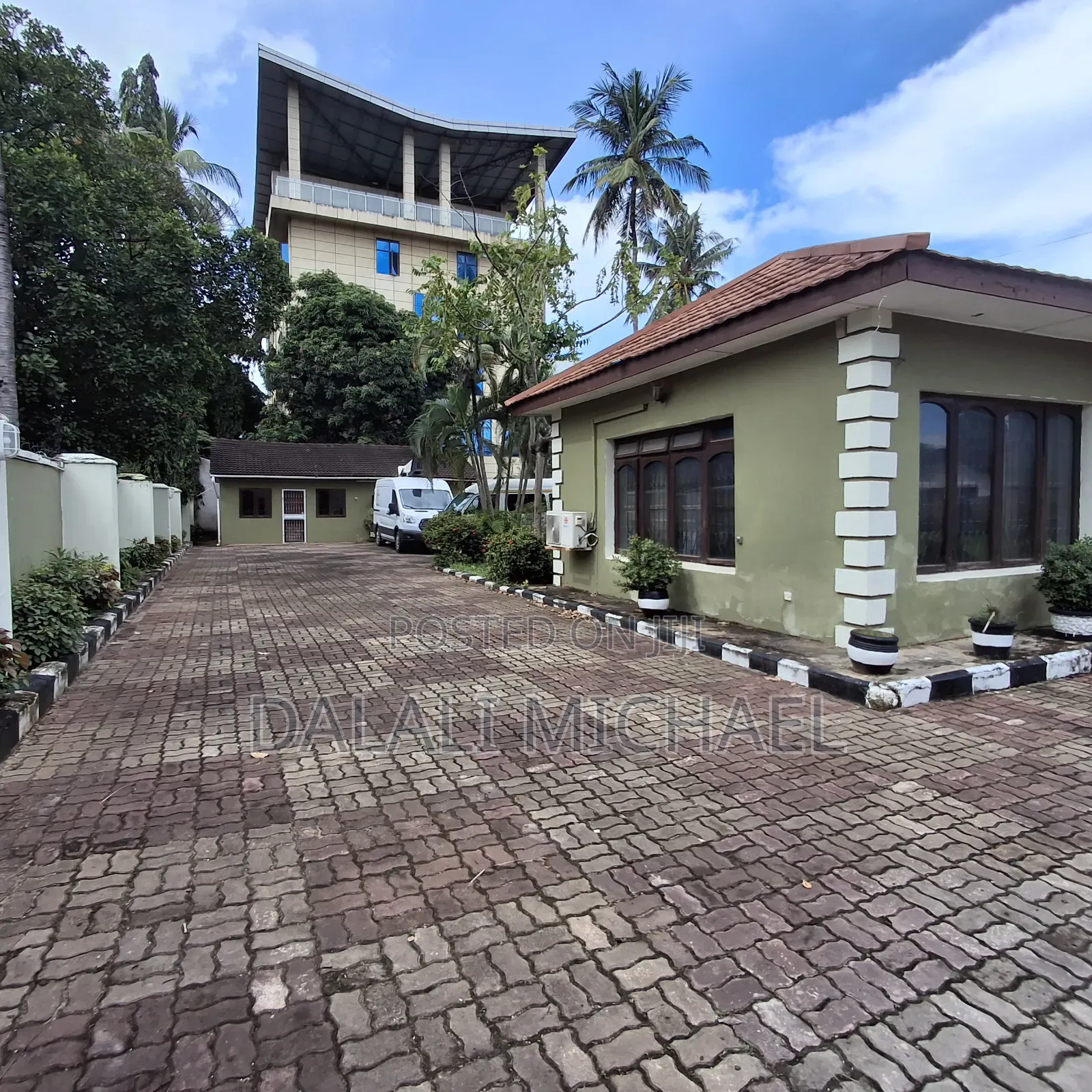 4bdrm House in Mikocheni for sale in Mikocheni