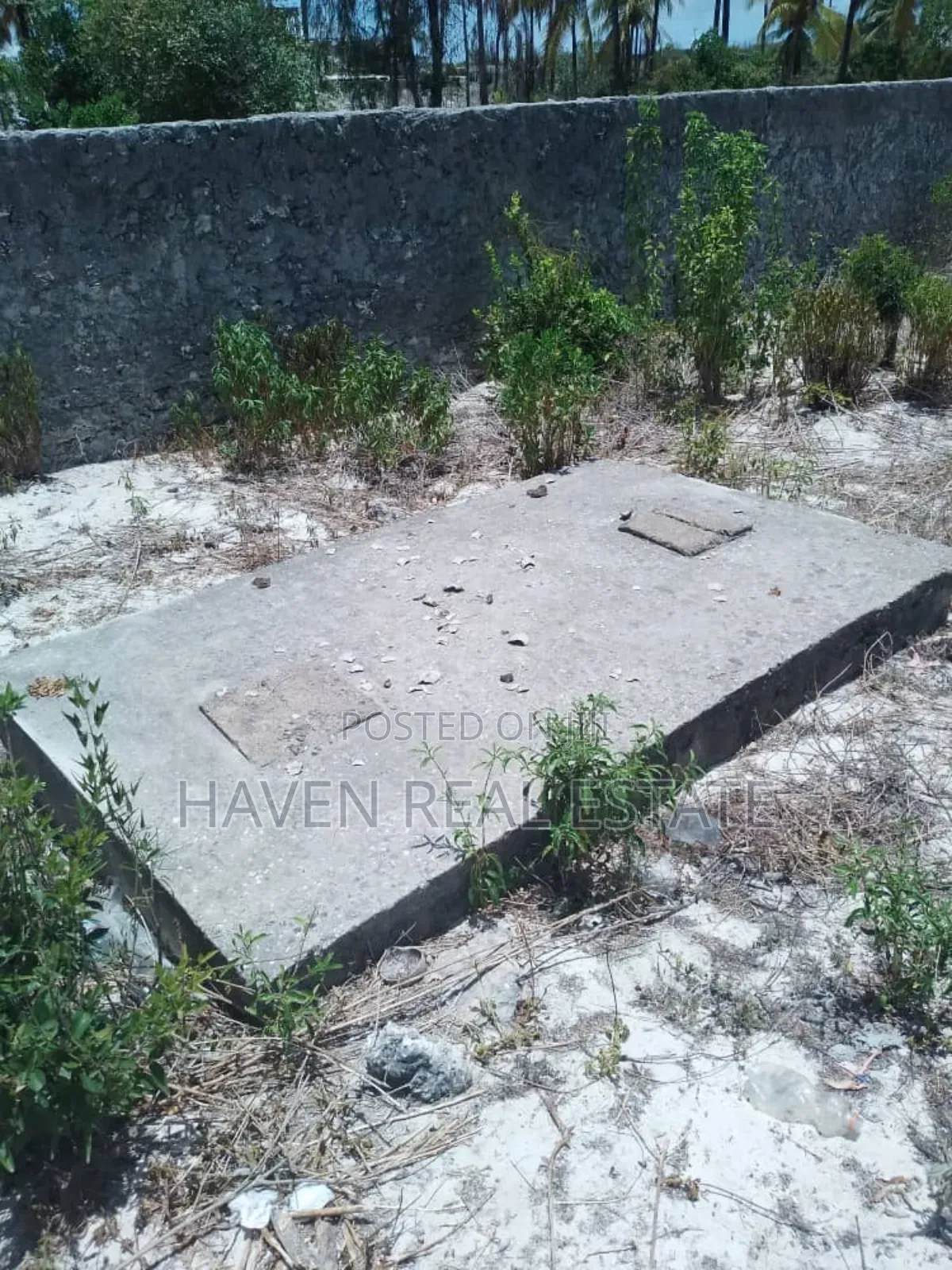 Second Beach Plot for Sale at Zanzibar in Unguja North
