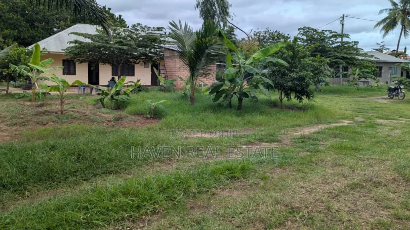 Eneo La Eka 4.9 Linauzwa Kigamboni in Kigamboni