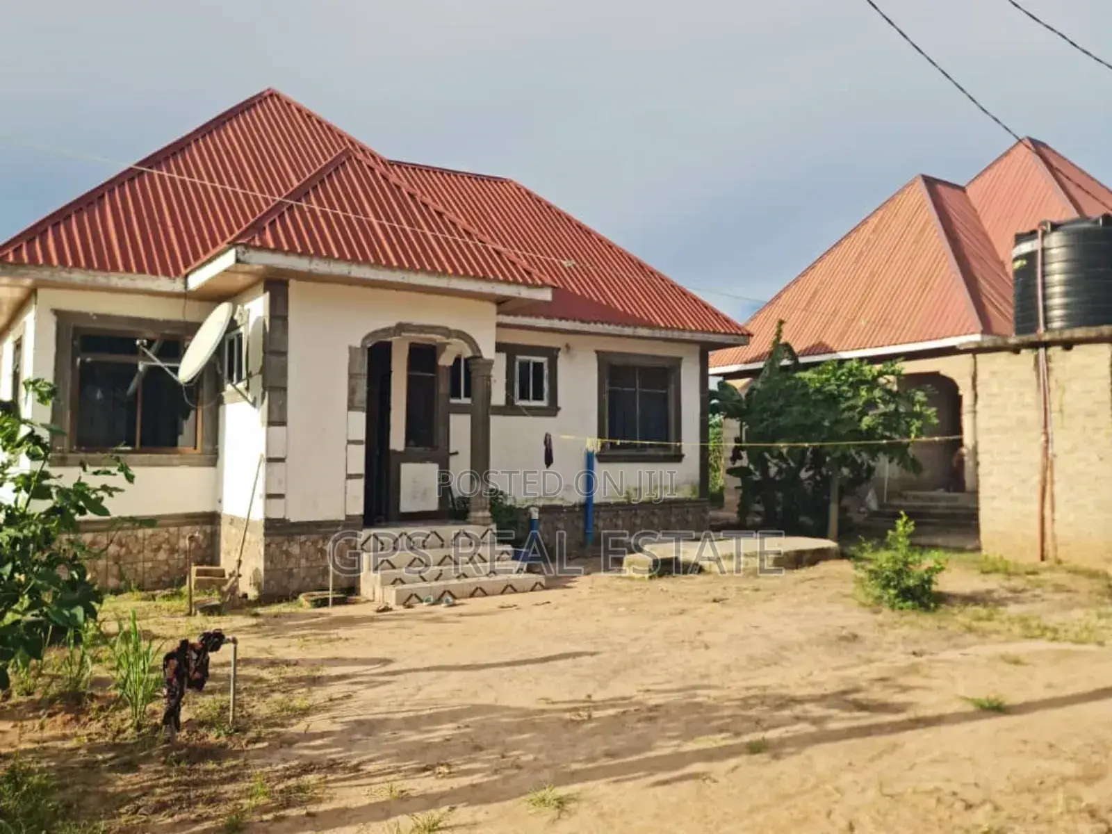 3bdrm House in Mbande Mipeko, Kinondoni for sale in Kinondoni