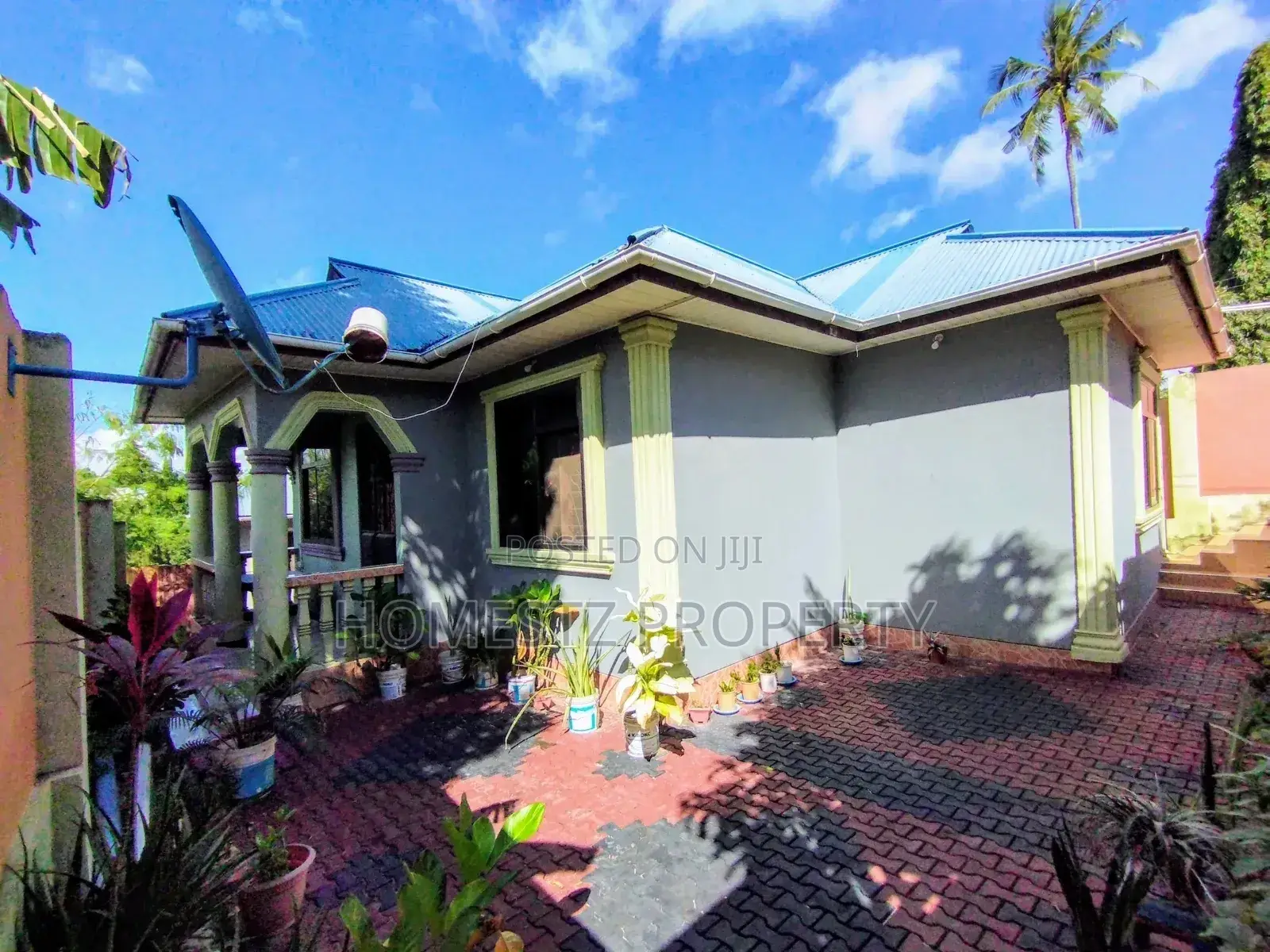 Furnished 6bdrm Apartment in Kitunda Bomba Mbili, Kinondoni for sale in Kinondoni