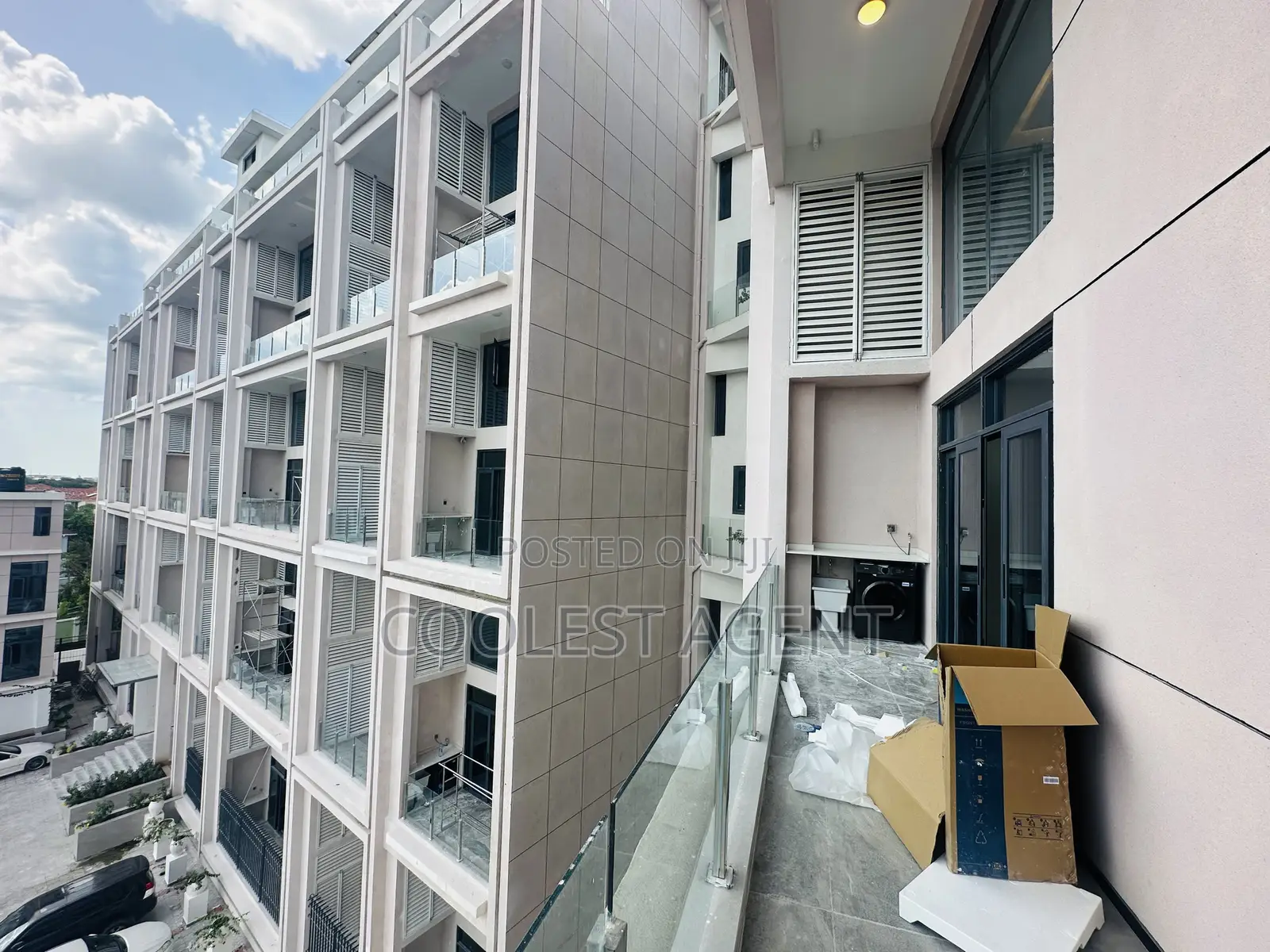 Furnished 2bdrm Duplex in Coolest, Oyster Bay for rent in Oyster Bay