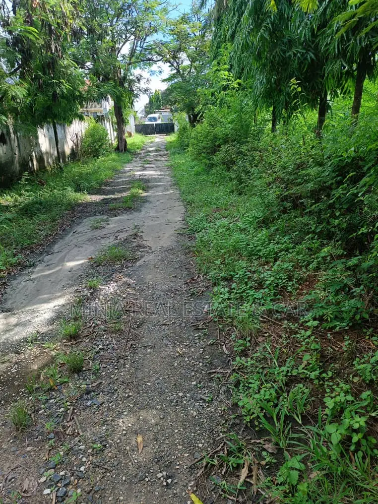 Plot for Sale Mikocheni Beach in Mikocheni