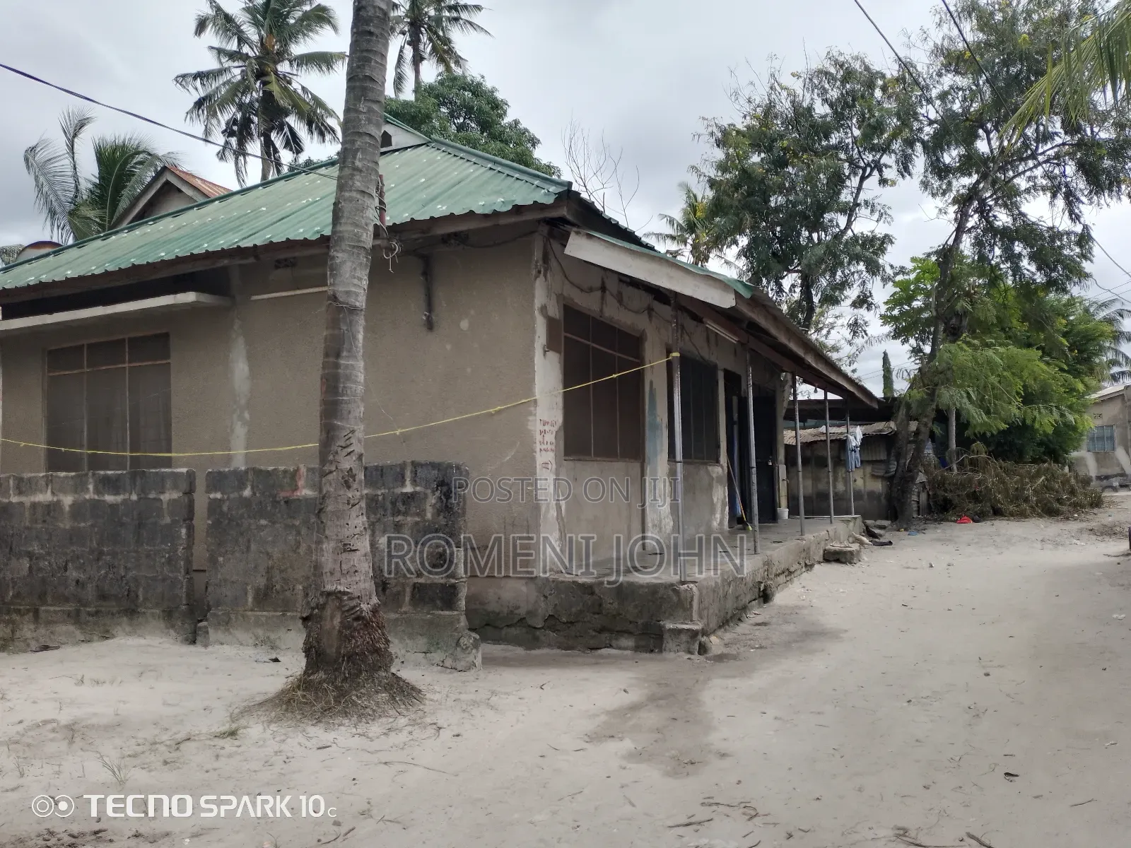 13bdrm Apartment in Tanzania Daresalaam, Ilala for sale in Ilala