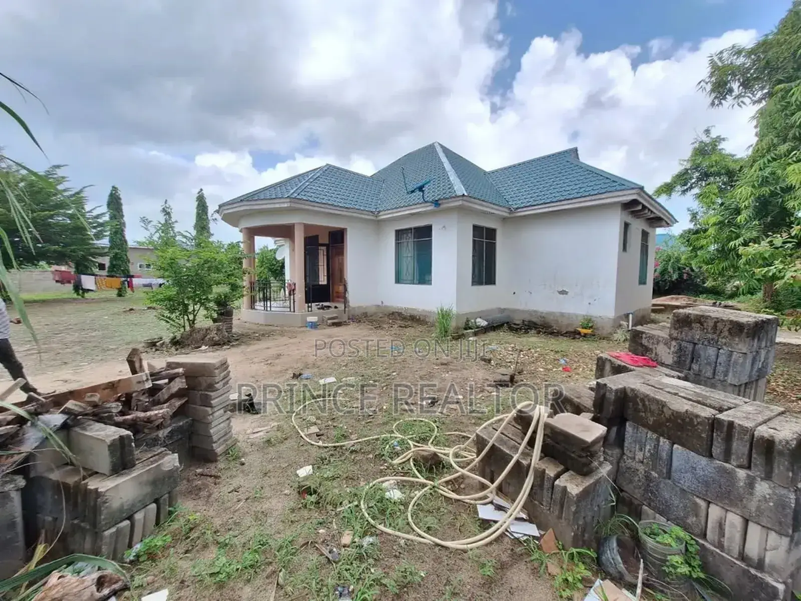3bdrm House in Bunju Kiharaka, Kinondoni for sale in Kinondoni