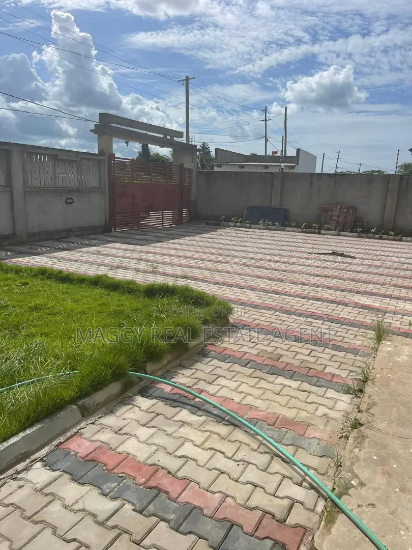 5bdrm House in Teta, Mbweni for rent in Mbweni