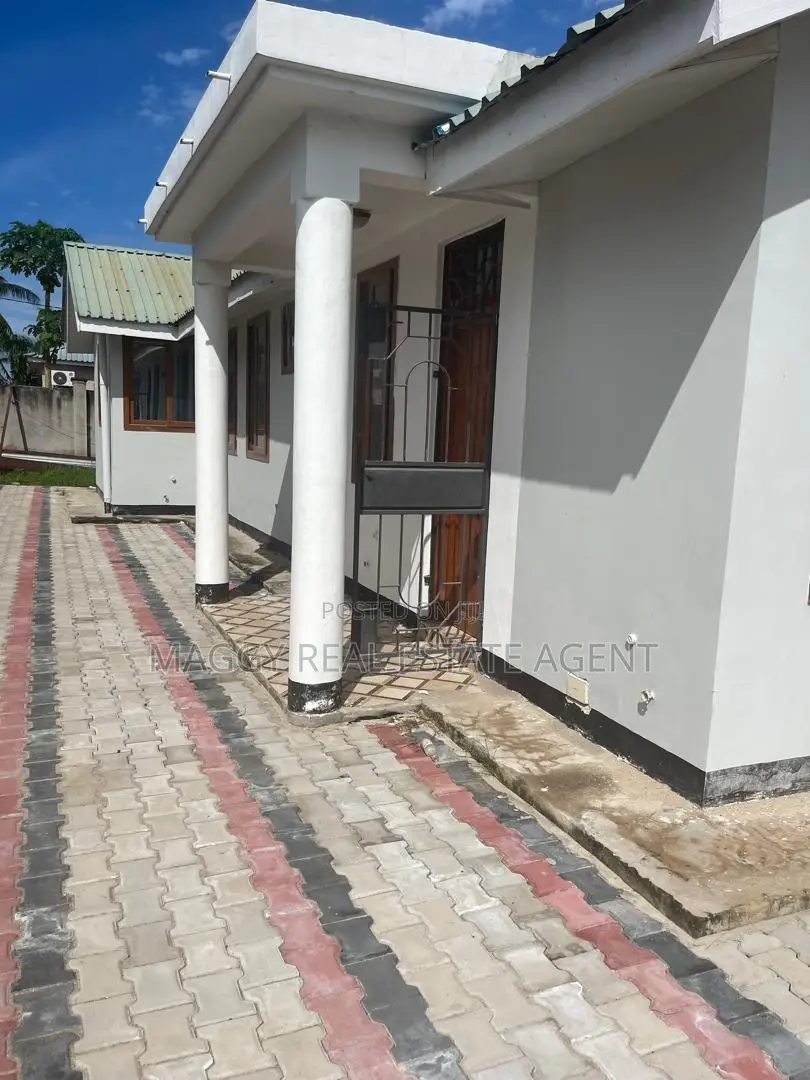 5bdrm House in Teta, Mbweni for rent in Mbweni
