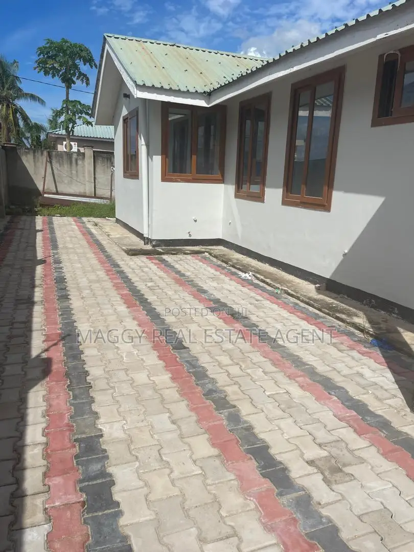 5bdrm House in Teta, Mbweni for rent in Mbweni