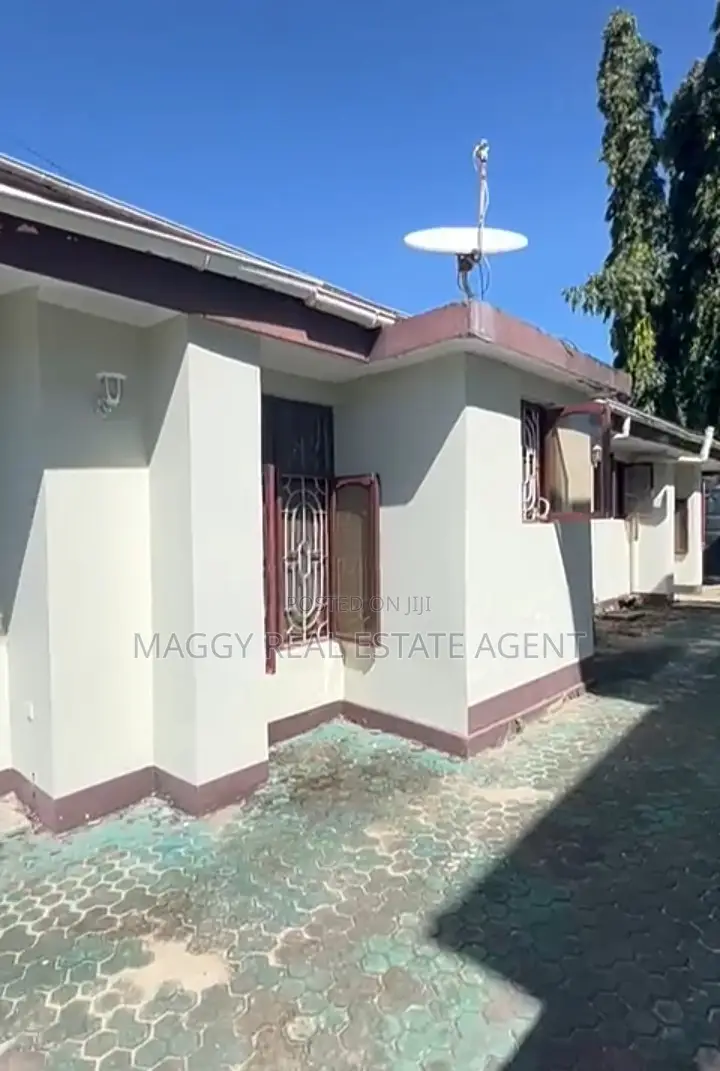 4bdrm House in Mbezi Beach for rent in Mbezi Beach