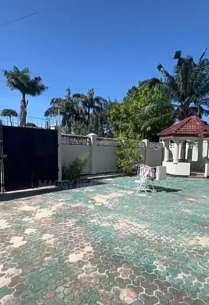 4bdrm House in Mbezi Beach for rent in Mbezi Beach