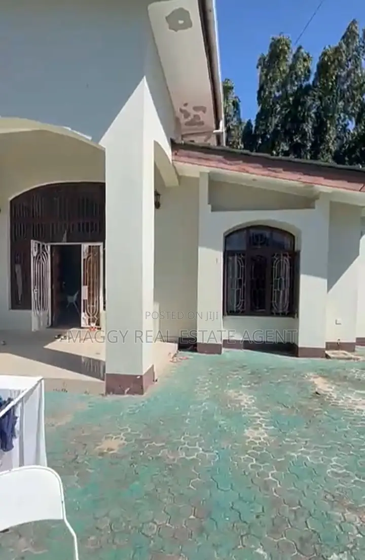 4bdrm House in Mbezi Beach for rent in Mbezi Beach