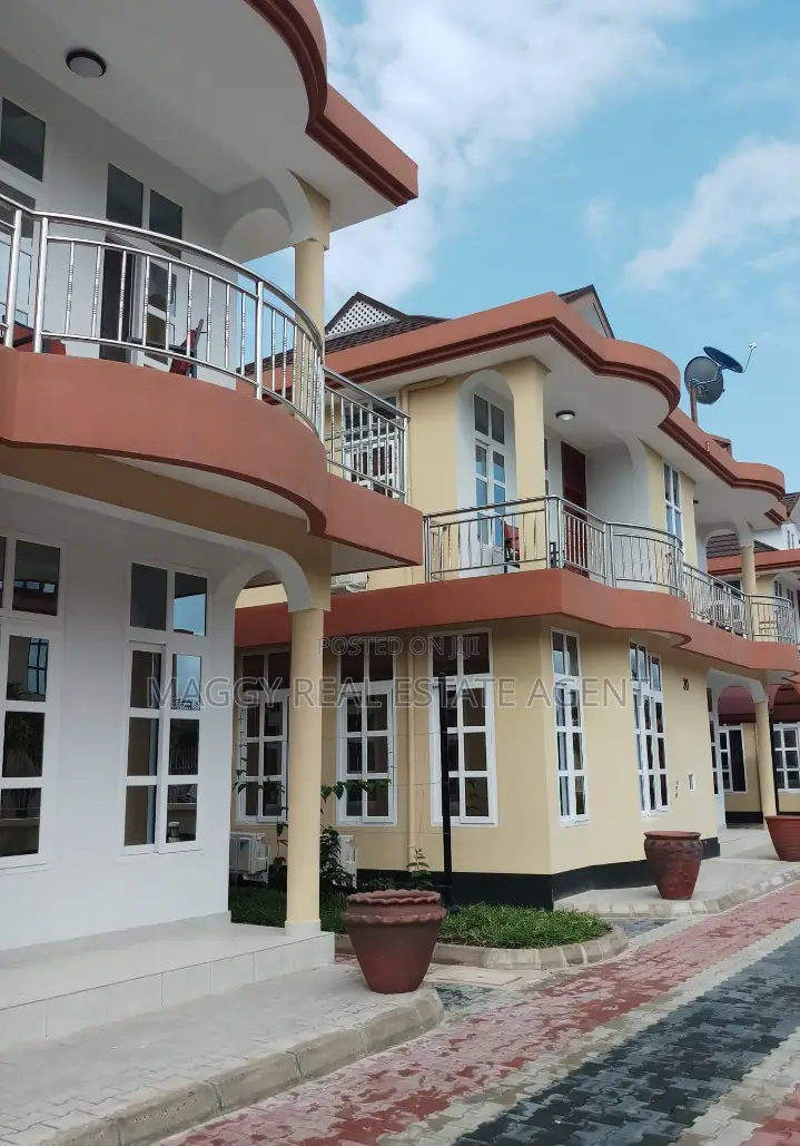 Furnished 4bdrm Villa in Mbezi Beach for rent in Mbezi Beach