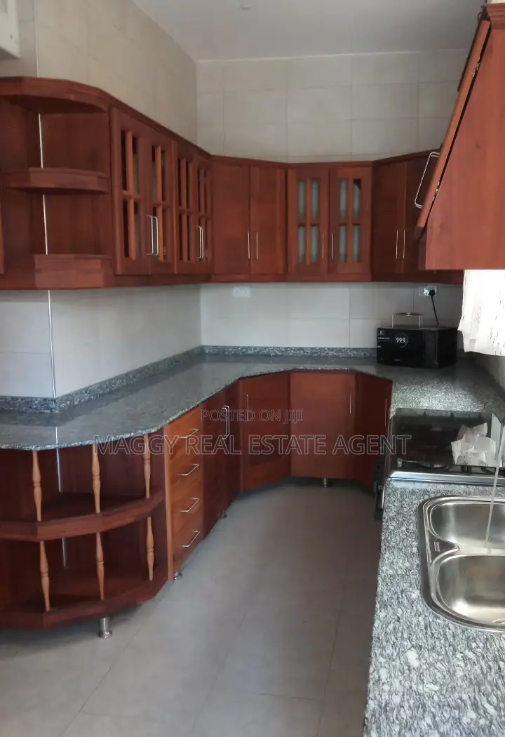 Furnished 4bdrm Villa in Mbezi Beach for rent in Mbezi Beach