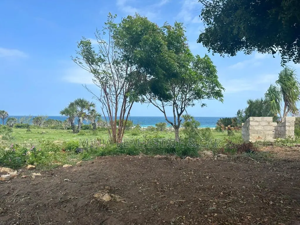 Sand Beach Plot for Sale at Kigamboni Dege in Kigamboni