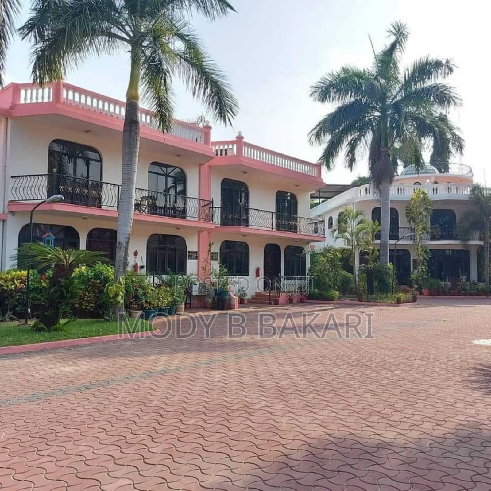 Furnished 4bdrm Villa in Ada Estate for rent in Ada Estate