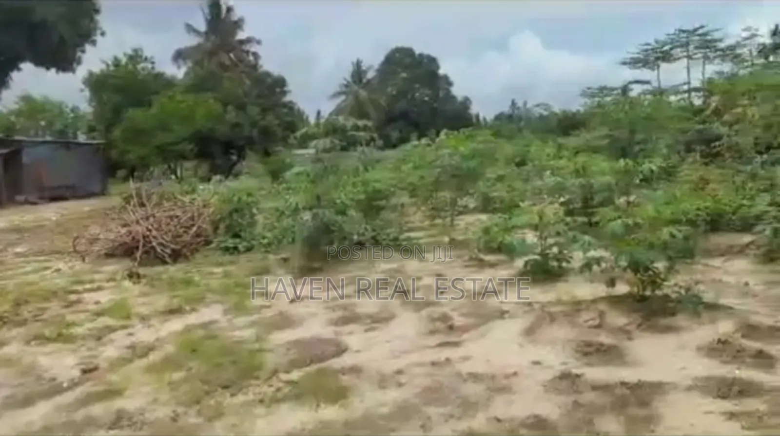 Commercial Plot for Sale at Tabata Segerea in Segerea