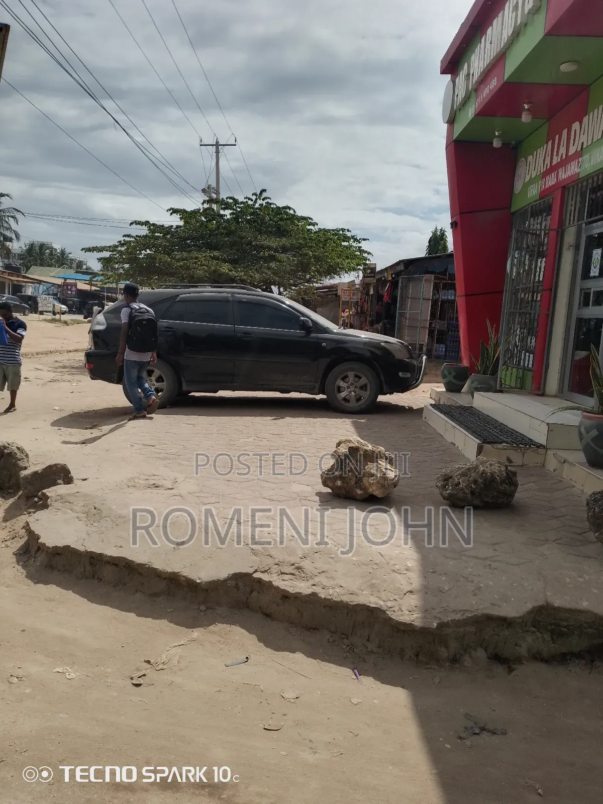 Fremu 35+Ukumbi Zinauzwa Bilion 4.5 Ukonga Moshibar Location in Ilala