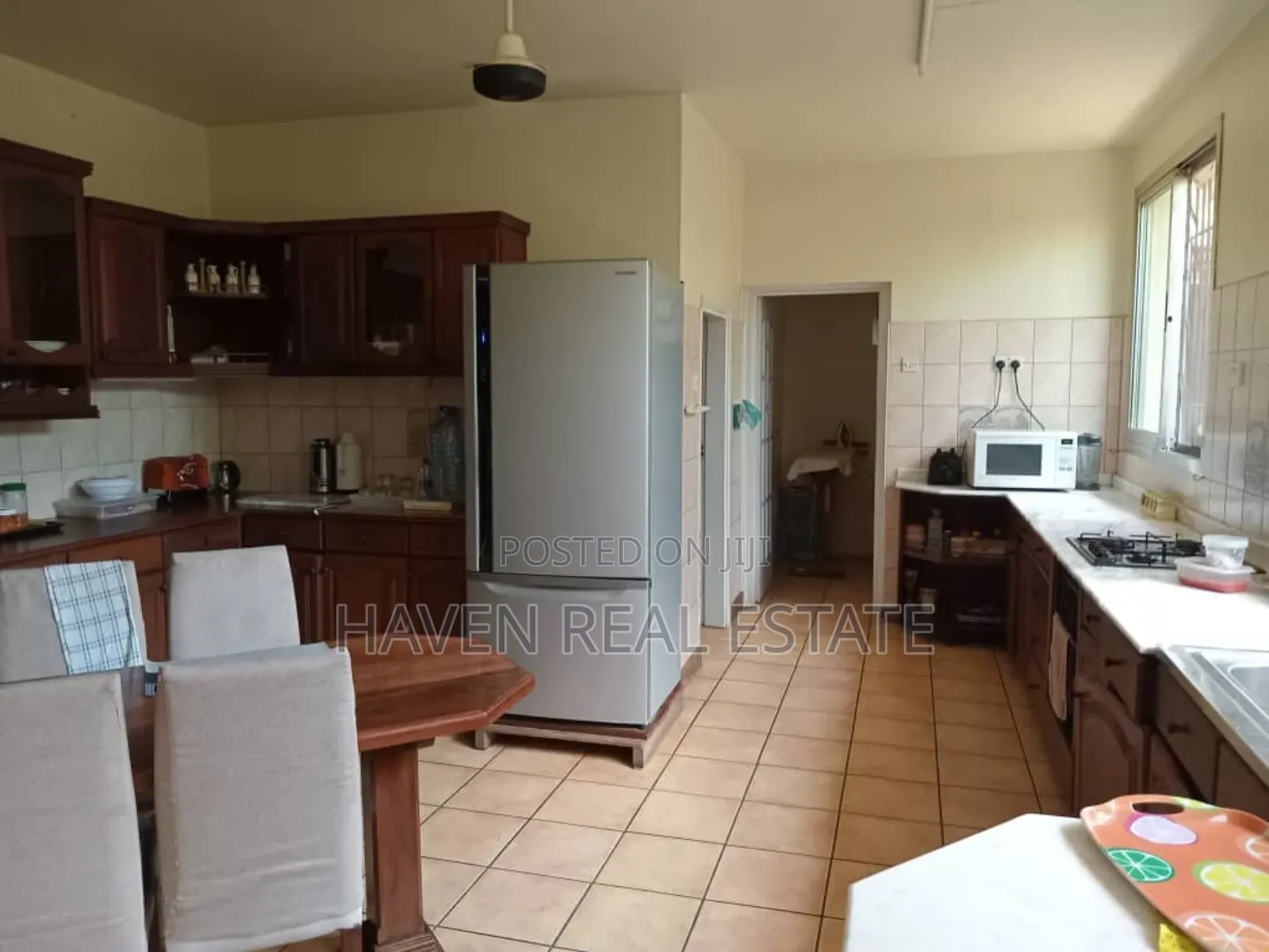 4bdrm House in Msasani for sale in Msasani