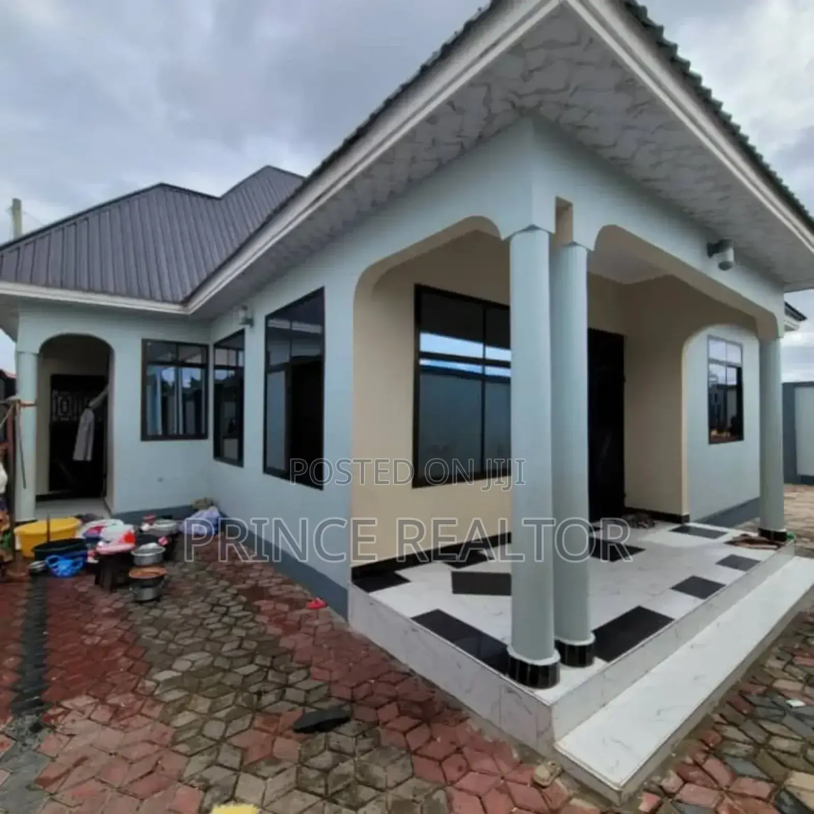 4bdrm House in Mbagala Maji Matitu, Kinondoni for sale in Kinondoni