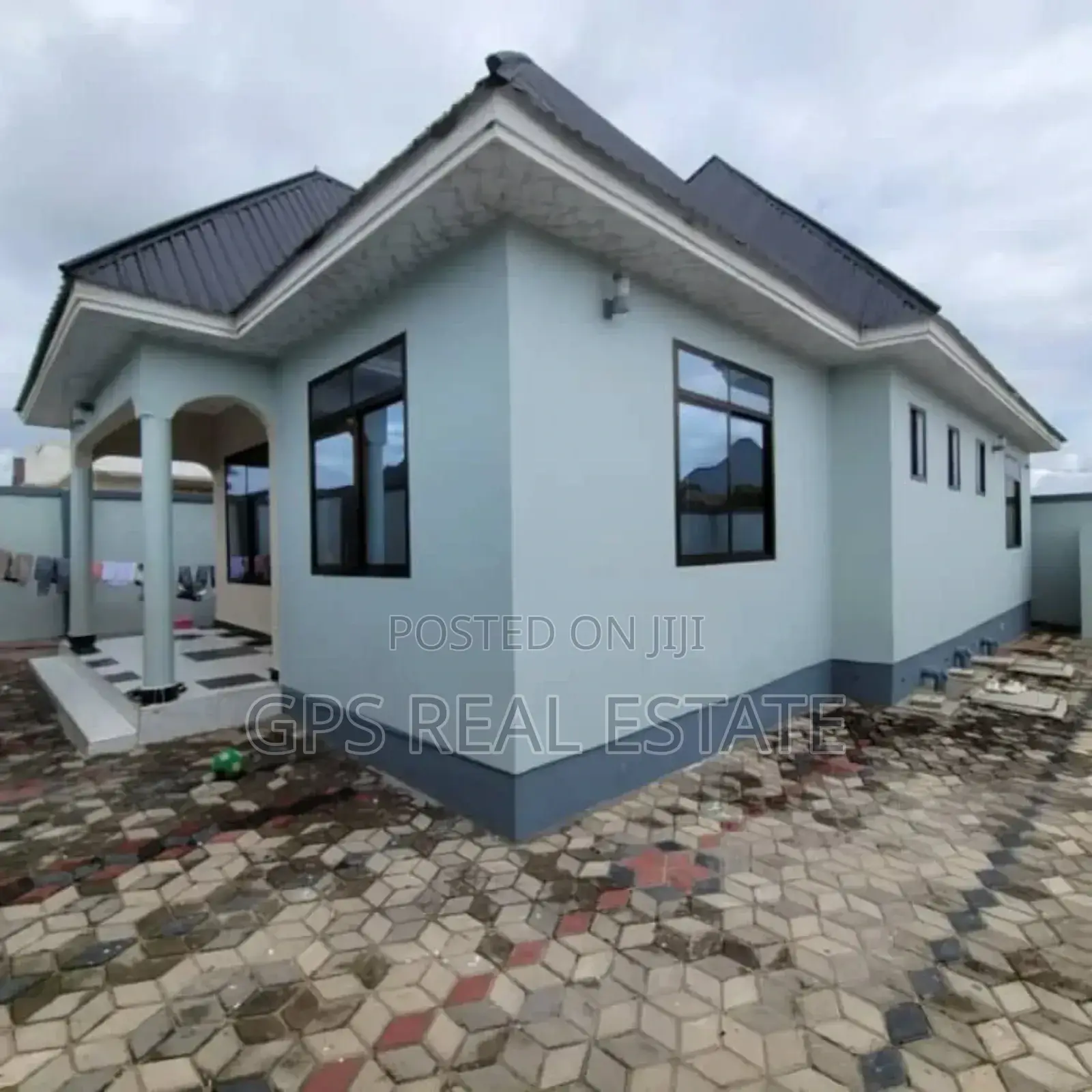 4bdrm House in Mbagala Maji Matitu, Kinondoni for sale in Kinondoni