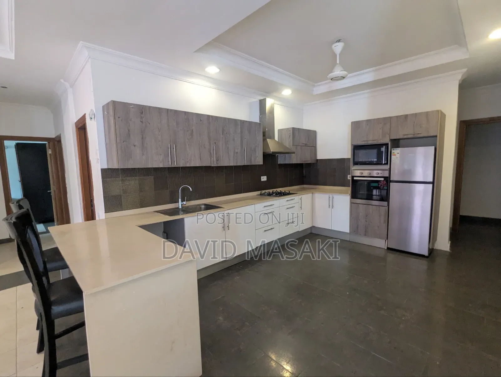 Furnished 3bdrm Apartment in Apartments, Oyster Bay for rent in Oyster Bay