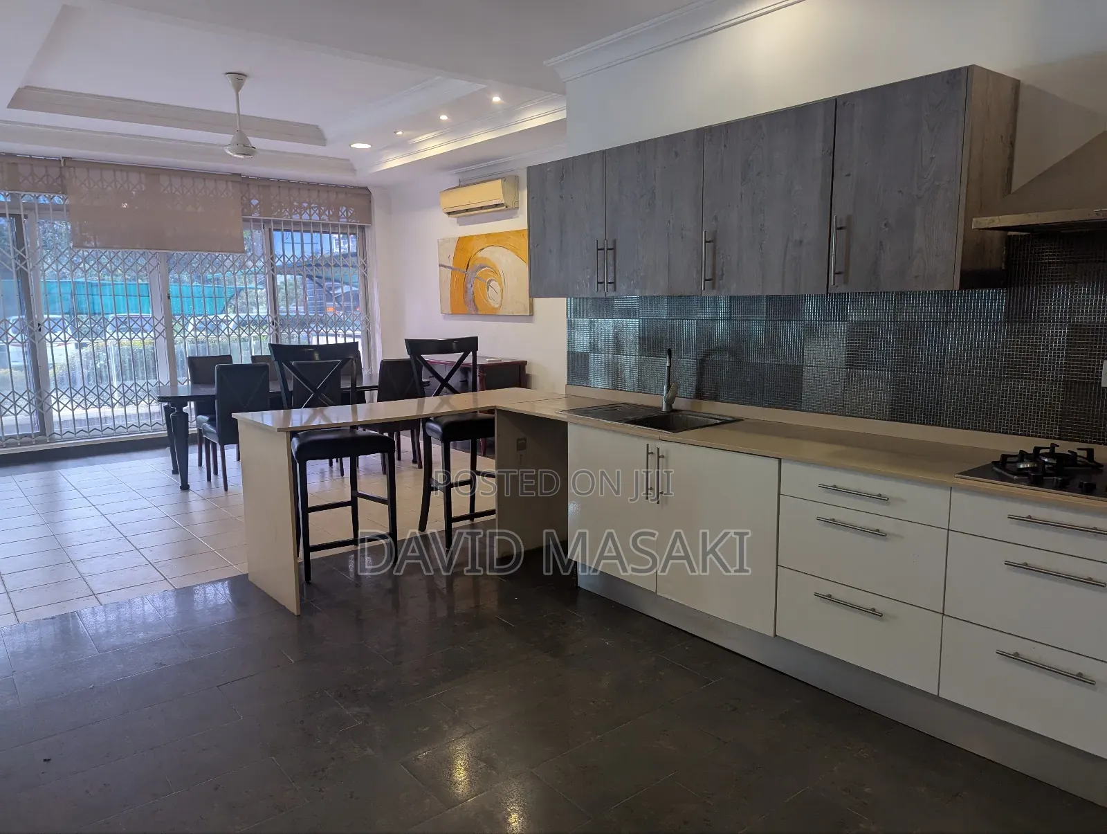 Furnished 3bdrm Apartment in Apartments, Oyster Bay for rent in Oyster Bay
