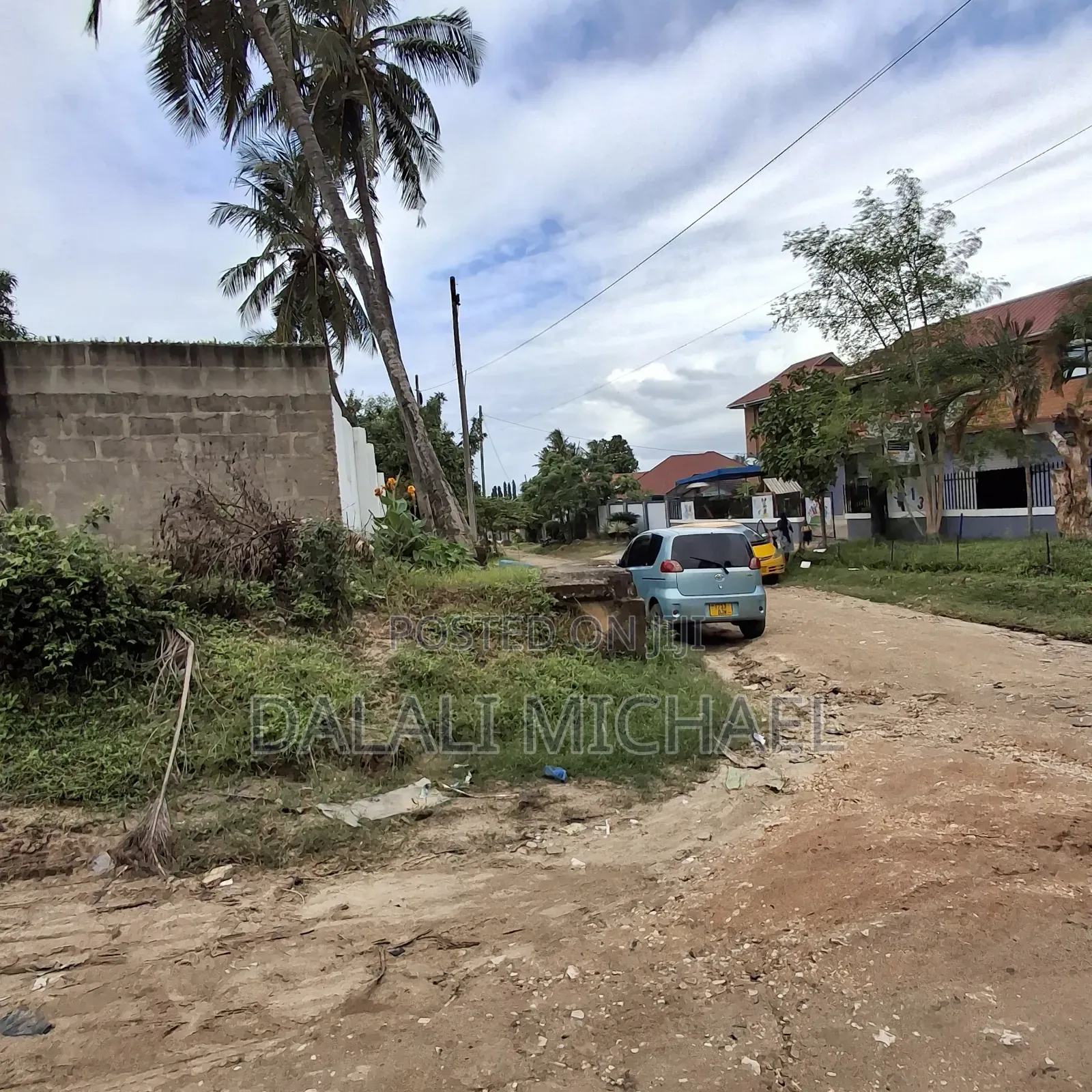 Kiwanja Kinauzwa Mbezibeach in Mbezi Beach
