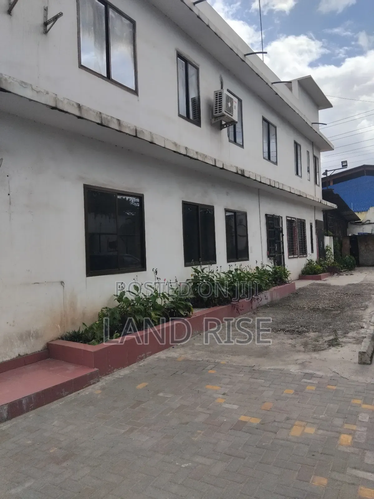 2000 SQM Warehouse in Chang'ombe in Chang'ombe