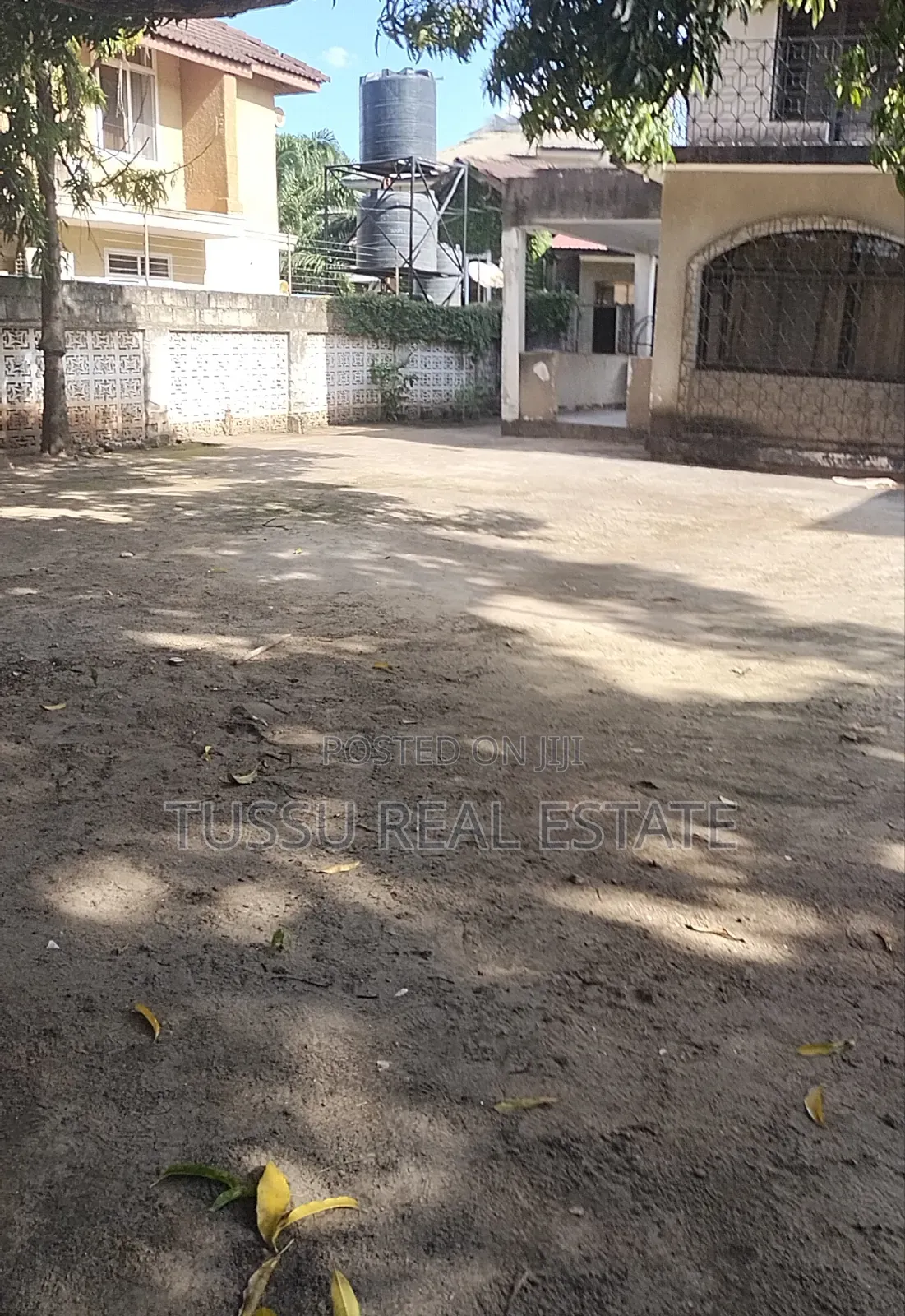7bdrm House in Mikocheni B Tpdc for sale in Mikocheni