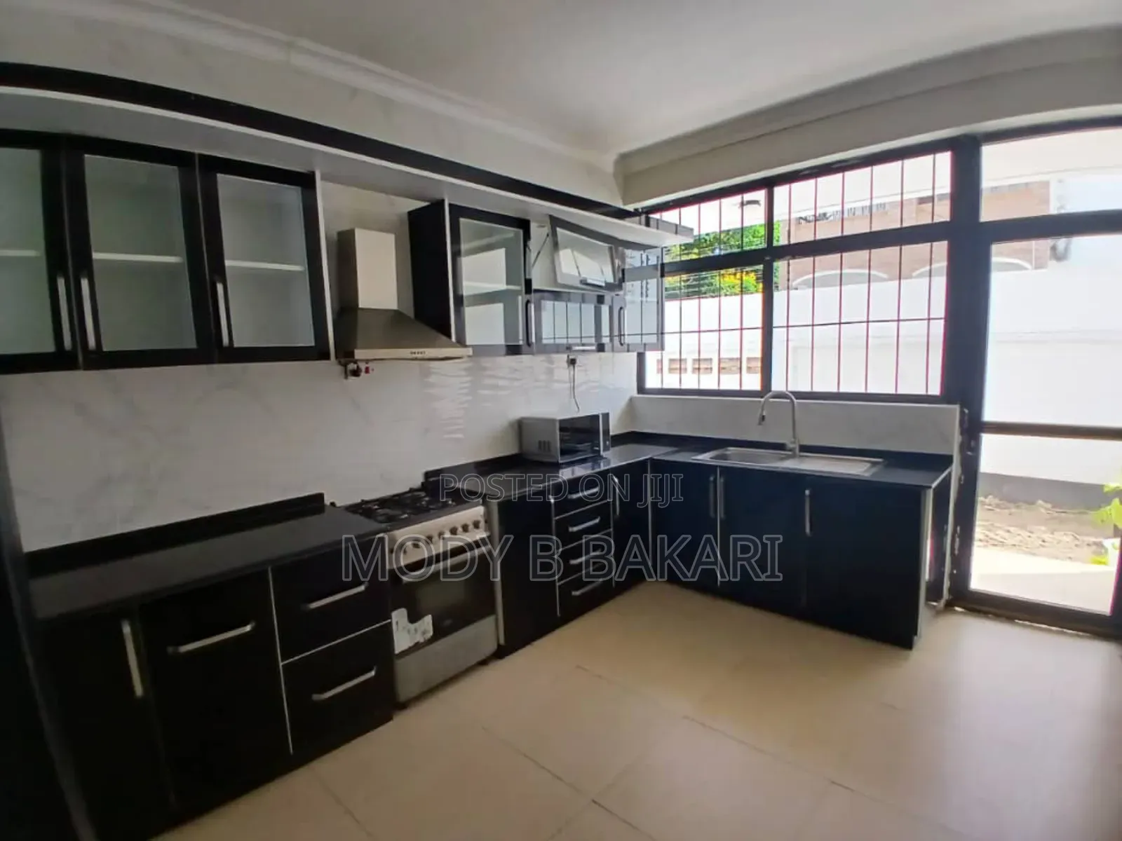Furnished 2bdrm Apartment in Oyster Bay for rent in Oyster Bay