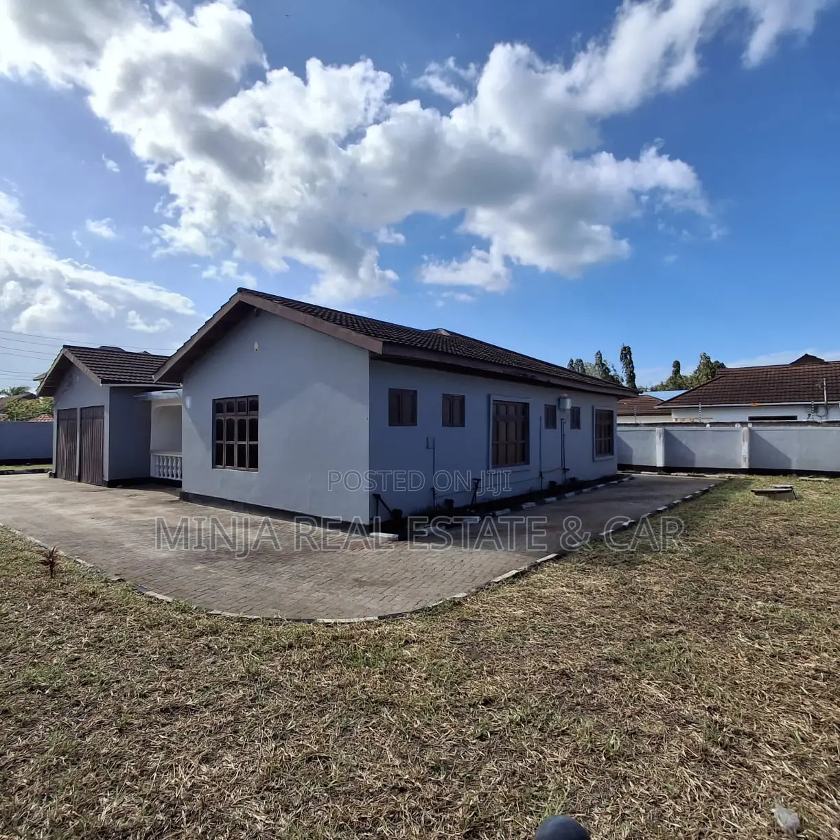 4bdrm House in Mbezi Beach for rent in Mbezi Beach