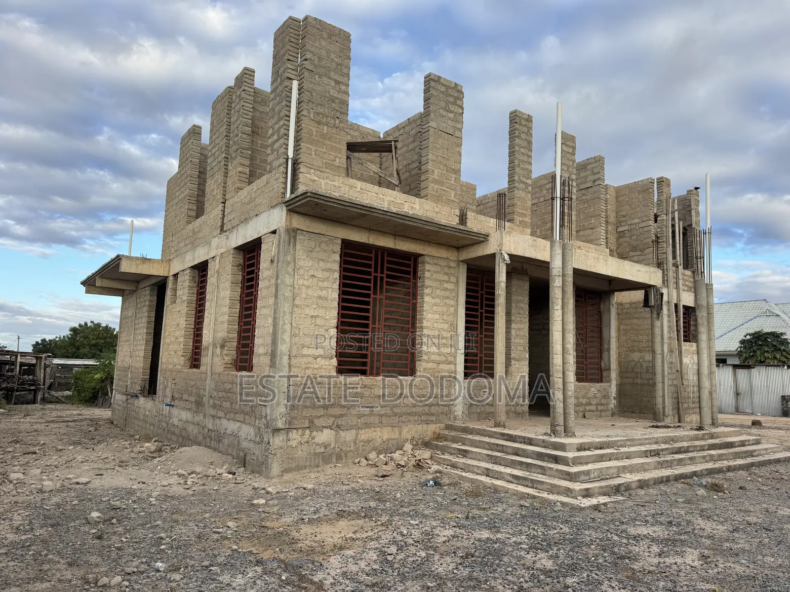 6bdrm Block of Flats in Itega Dodoma for sale in Dodoma Rural