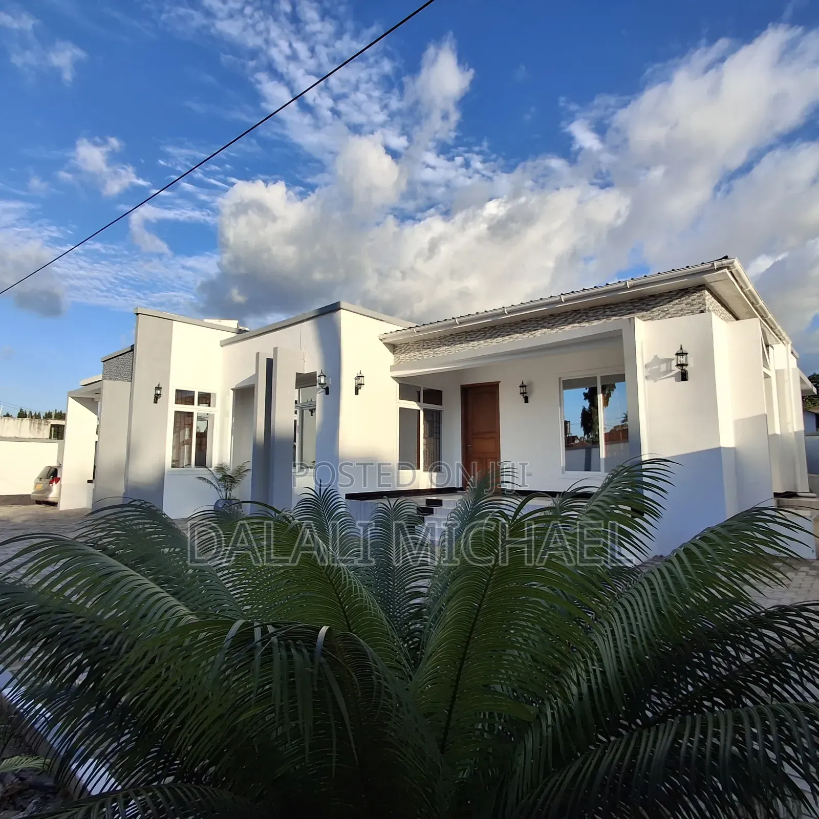 4bdrm House in Mbezibeach for sale in Mbezi Beach