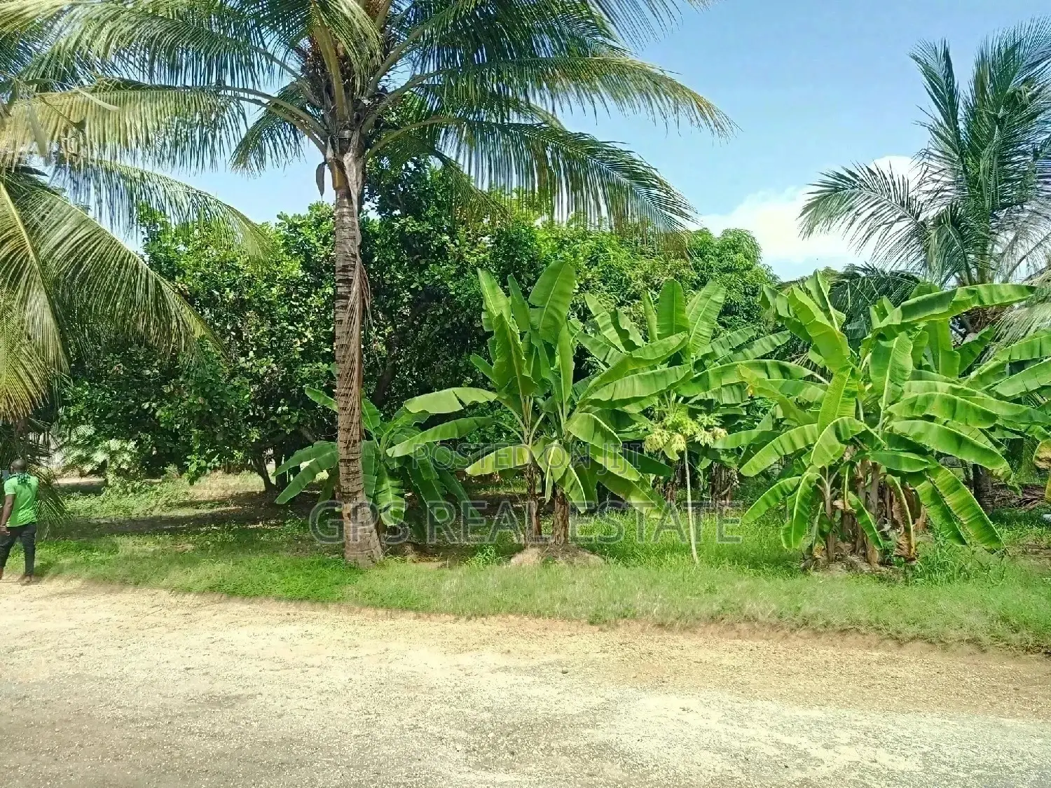 Plooot for Sale in Kigamboni
