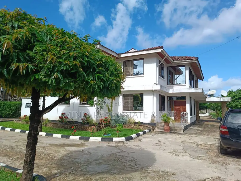 5bdrm House in Mikocheni for sale in Mikocheni
